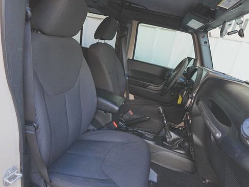 Used 2016 Jeep Wrangler Unlimited Sport w/ Trailer Tow Group image 17