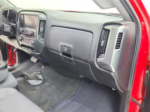 Used 2018 Chevrolet Silverado 1500 LT image 18