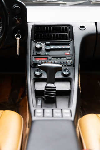 Used 1989 Porsche 928 S4 RWD image 70