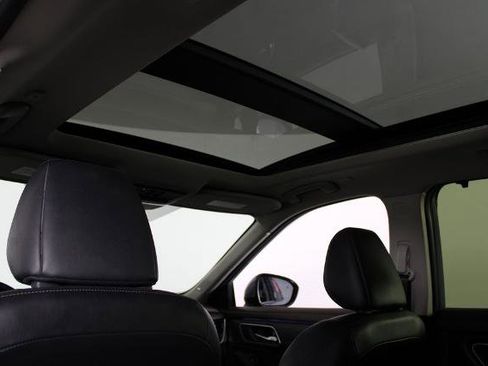 Certified 2023 Nissan Rogue Platinum w/ Platinum Premium Package FWD image 25