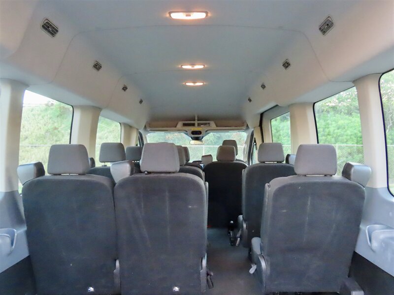 Used 2019 Ford Transit 350 XLT RWD image 8