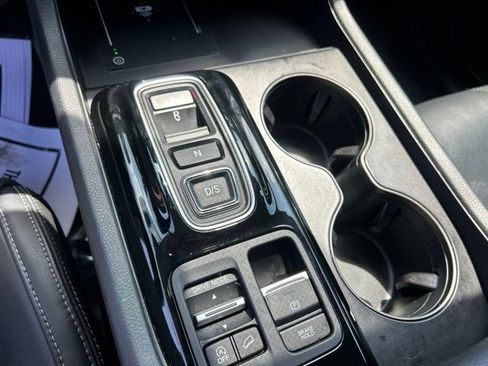 Used 2024 Honda Pilot EX-L image 25