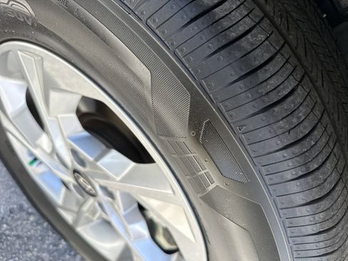 Used 2024 Hyundai Tucson SE image 7