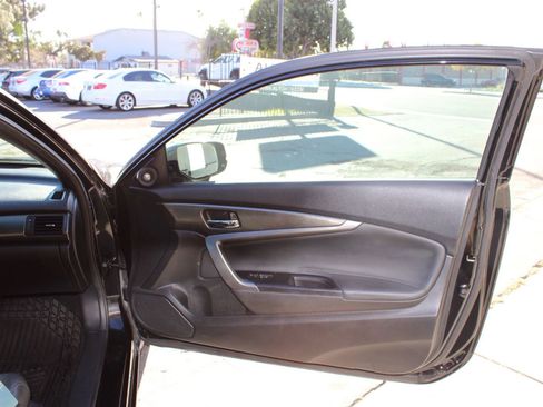 Used 2017 Honda Accord EX-L image 18