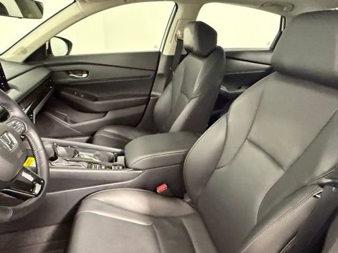 Used 2025 Honda Accord EX-L image 26