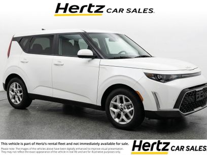 Used 2025 Kia Soul LX w/ LX Technology Package
