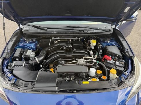 Used 2017 Subaru Impreza 2.0i Limited w/ Moonroof/BSD & Rcta/Eyesight AWD/4WD image 11