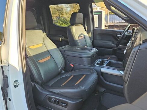 Used 2021 GMC Sierra 1500 AT4 w/ AT4 Premium Package image 18