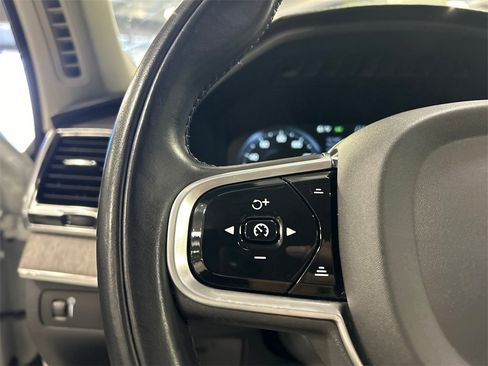 Certified 2022 Volvo XC90 T6 Inscription w/ Climate Package image 13