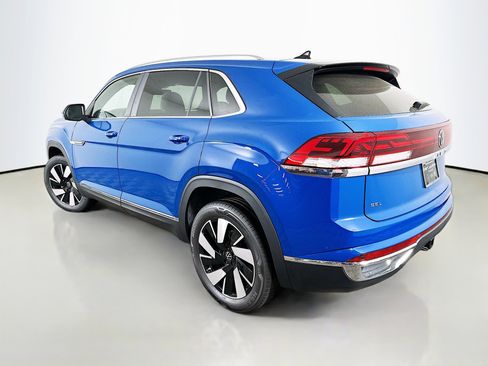 New 2025 Volkswagen Atlas Cross Sport SEL image 5