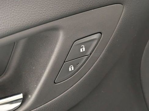 Certified 2024 Chevrolet Equinox LS w/ LS Convenience Package image 11