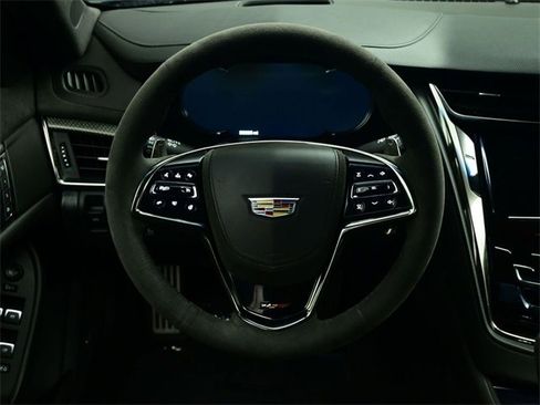 Used 2019 Cadillac CTS V image 3