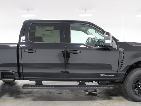 New 2026 Ford F250 Lariat AWD/4WD image 10