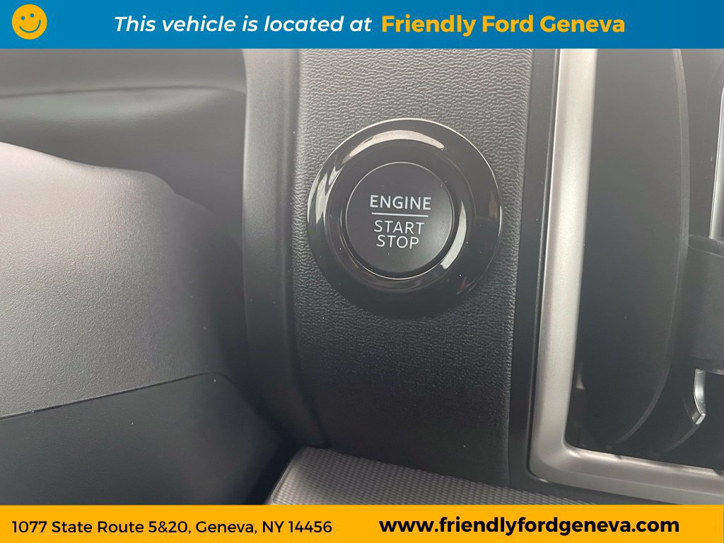 Used 2025 Ford Expedition Max Active AWD/4WD image 19