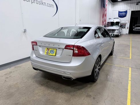 Used 2018 Volvo S60 T5 Inscription FWD image 3