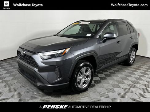 Certified 2025 Toyota RAV4 XLE FWD image 1