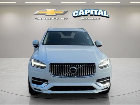Used 2022 Volvo XC90 T8 Inscription w/ Advanced Package AWD/4WD image 8