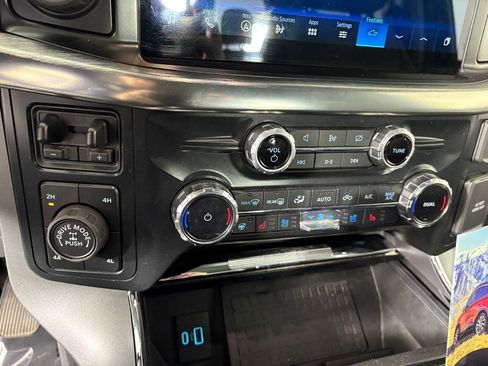 Used 2022 Ford F150 Lariat w/ Equipment Group 502A High image 21