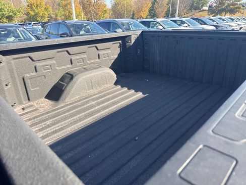 Used 2020 GMC Sierra 1500 Elevation w/ Elevation Value Package image 15