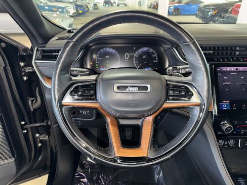 Used 2021 Jeep Grand Cherokee L Summit image 21