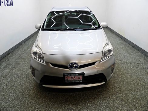 Used 2013 Toyota Prius Three FWD image 2