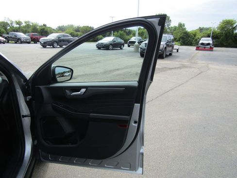 Used 2023 Ford Escape Active w/ Tech Pack #2 image 35