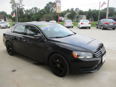 Used 2013 Volkswagen Passat 2.5 SE FWD image 17
