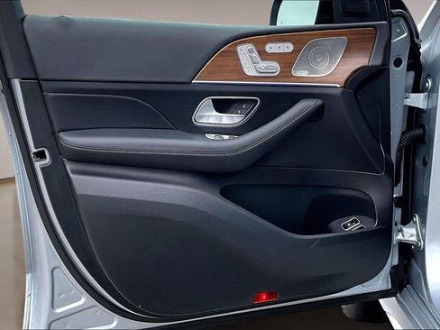 Certified 2025 Mercedes-Benz GLE 450e GLE 450e image 23