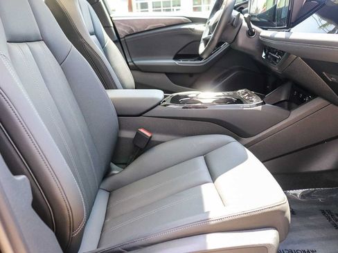 Used 2025 Audi A6 e-tron Premium w/ Convenience Package AWD/4WD image 17