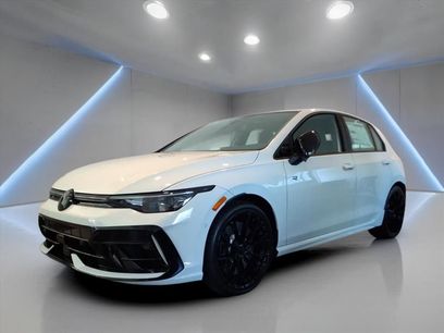 New 2026 Volkswagen Taos SE