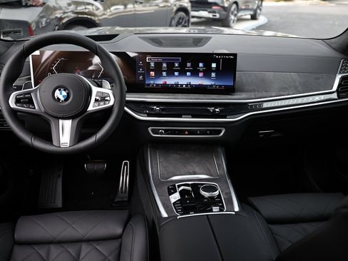 New 2026 BMW X7 xDrive40i w/ M Sport Package image 27