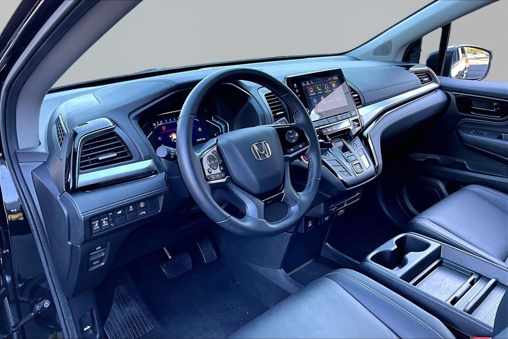Used 2024 Honda Odyssey Touring image 13
