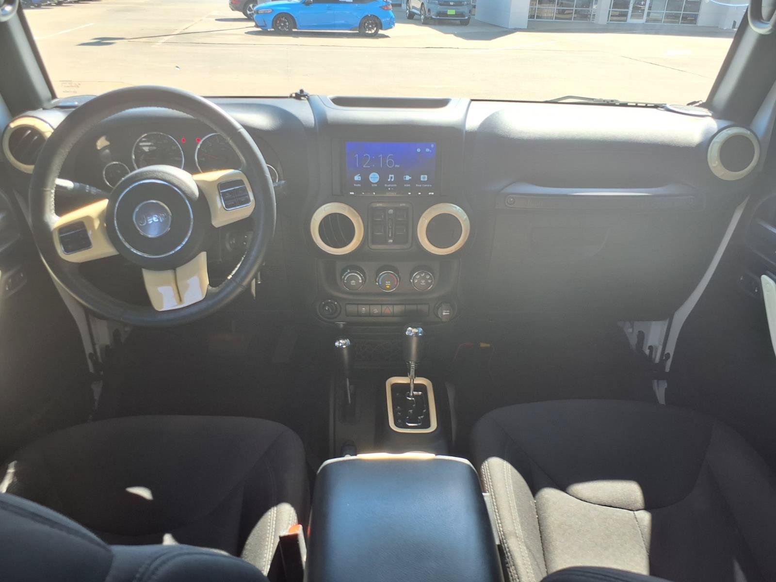 Used 2017 Jeep Wrangler Unlimited Sport w/ Quick Order Package 24S AWD/4WD image 11