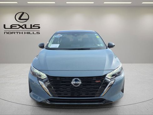 Used 2024 Nissan Sentra SR image 2