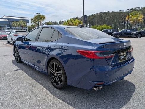 Used 2025 Toyota Camry XSE FWD image 6