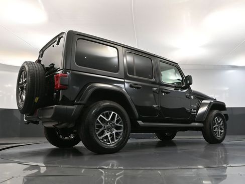 Used 2024 Jeep Wrangler Sahara AWD/4WD image 47