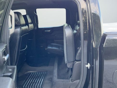Certified 2021 Chevrolet Silverado 1500 LT w/ Z71 Off-Road Package AWD/4WD image 41