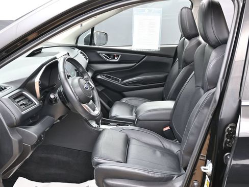 Used 2023 Subaru Ascent Limited w/ Technology Package AWD/4WD image 18