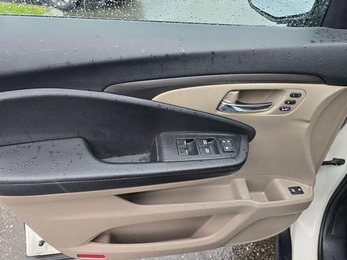 Used 2019 Honda Pilot EX-L image 24