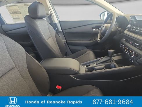 New 2026 Honda Accord SE image 17
