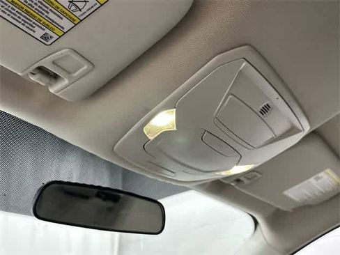 Used 2018 Ford Escape SEL image 21