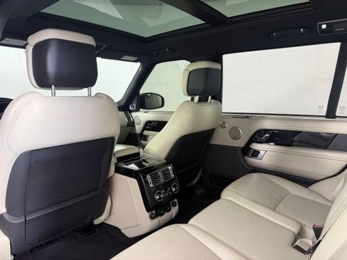 Used 2019 Land Rover Range Rover Long Wheelbase Supercharged AWD/4WD image 22