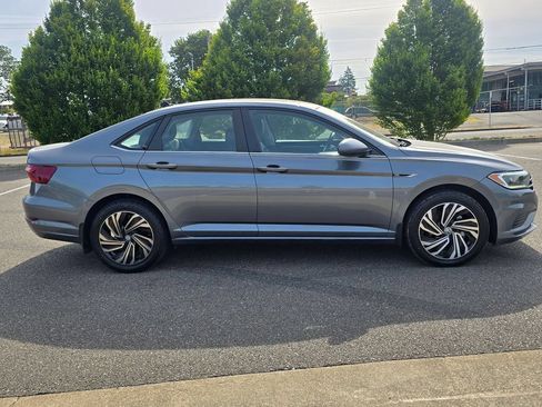 Used 2021 Volkswagen Jetta SEL FWD image 6