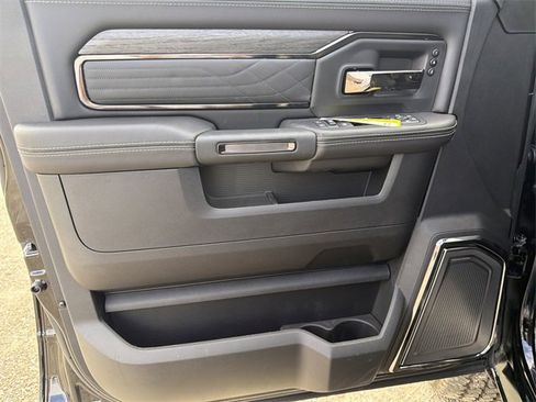 New 2026 RAM 2500 Limited image 10