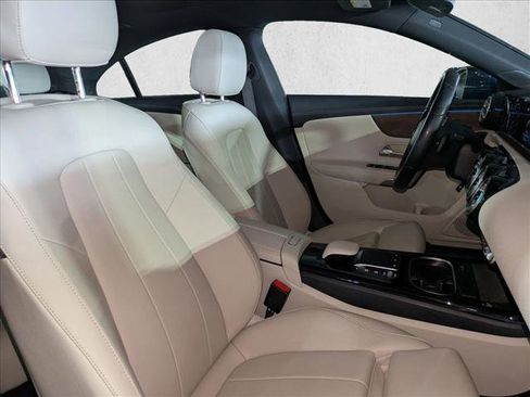 Used 2023 Mercedes-Benz CLA 250 image 20