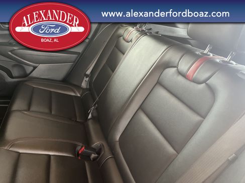 Used 2025 Chevrolet Trax RS w/ Sunroof Package FWD image 12