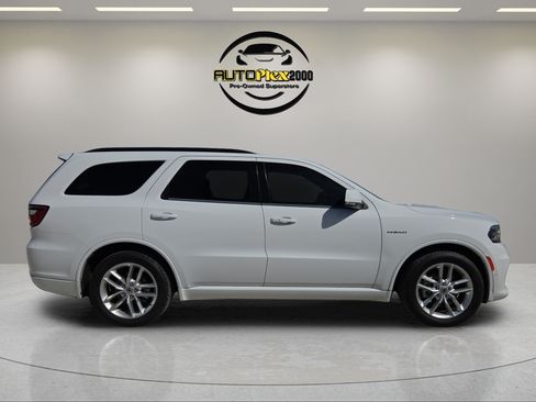 Used 2022 Dodge Durango R/T RWD image 8