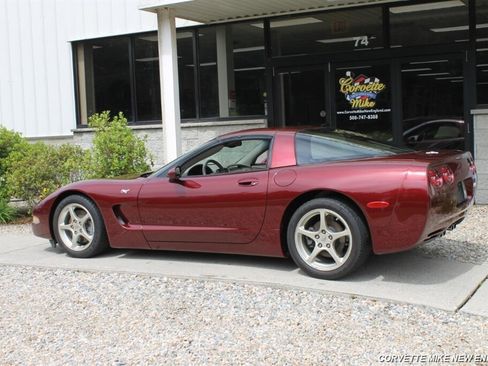 Used 2003 Chevrolet Corvette 50th Anniversary Edition w/ Preferred Equipment Group image 6