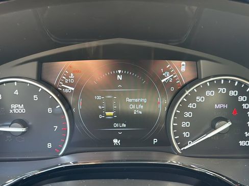 Used 2019 Cadillac XT5 Platinum AWD/4WD image 31