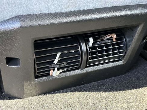 Used 2019 RAM 1500 Classic SLT image 19